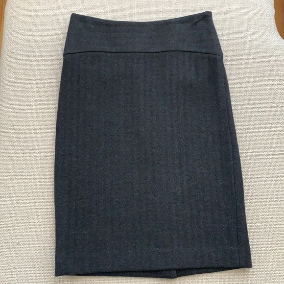 Banana Republic Dresses & Skirts - Dark gray wool skirt